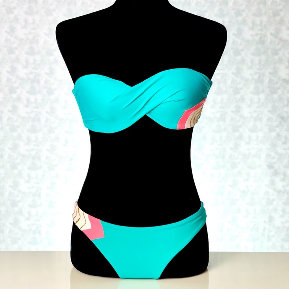 L SPACE. Bandeau twist swim top, padded cups & Bikini bottoms. Size. S. NWT. - Picture 1 of 8